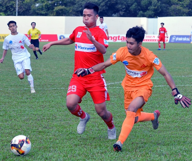 SV-League 2020: ĐH Sư phạm Kỹ thuật thắng ĐH Sài Gòn, vươn lên dẫn đầu bảng - Ảnh 1.