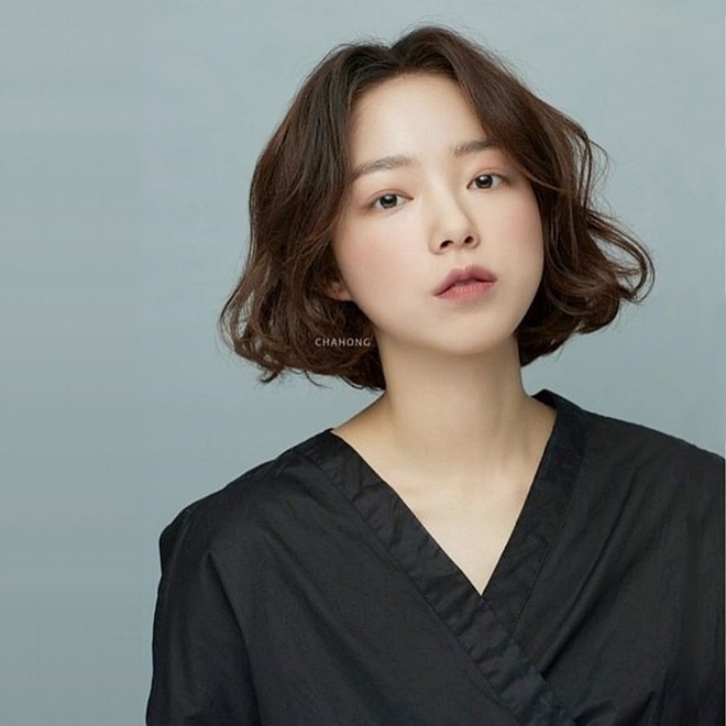 Stylist Hàn hé lộ 6 kiểu tóc ngắn cực sang mặt để các nàng tân trang nhan sắc trong 2 tháng cuối năm 2020 - Ảnh 7.