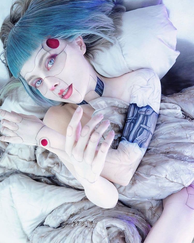 Nàng hotgirl xinh đẹp người Nga sở hữu gần 5 triệu follower trên MXH, vào tài khoản cá nhân ai cũng giật mình vì loạt ảnh quái dị - Ảnh 10.