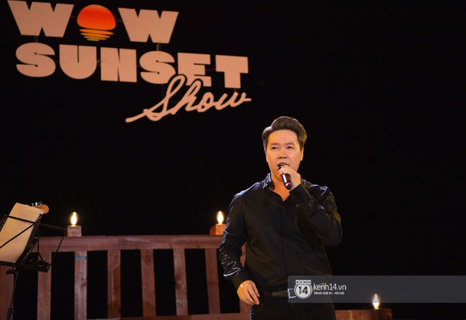 Những khoảnh khắc đẹp nhất tại WOW Sunset Show: Lê Hiếu chilling cùng khán giả, Nguyên Hà diễn live album trước biển hoàng hôn - Ảnh 19.