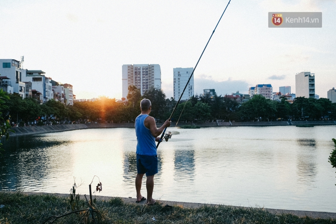 Hồ ở Hà Nội: Không chỉ là cảnh quan, đó còn là đời sống vật chất và tinh thần không thể thiếu của người dân Hà thành - Ảnh 29.