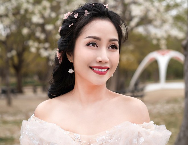 Con gái Ốc Thanh Vân ăn mặc nhếch nhác, chân thấp chân cao đến trường: Nghe xong lý do ai cũng khen nức nở - Ảnh 4. Con gái Ốc Thanh Vân ăn mặc nhếch nhác, chân thấp chân cao đến trường: Nghe xong lý do ai cũng khen nức nở - Ảnh 4.
