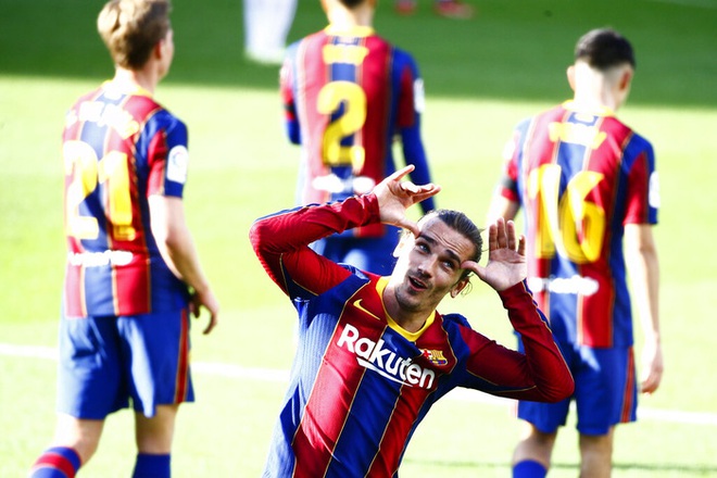 Barca đại thắng 4-0, Messi ghi bàn và mặc chiếc áo tri ân Maradona - Ảnh 7.