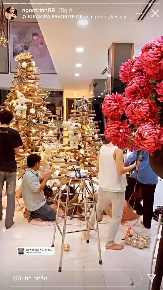 Dàn sao Vbiz rộn ràng đón lễ Tạ ơn - Giáng sinh, choáng nhất Ngọc Trinh, Phạm Hương và Lã Thanh Huyền trang hoàng nhà lồng lộn - Ảnh 10. Dàn sao Vbiz rộn ràng đón lễ Tạ ơn - Giáng sinh, choáng nhất Ngọc Trinh, Phạm Hương và Lã Thanh Huyền trang hoàng nhà lồng lộn - Ảnh 10.