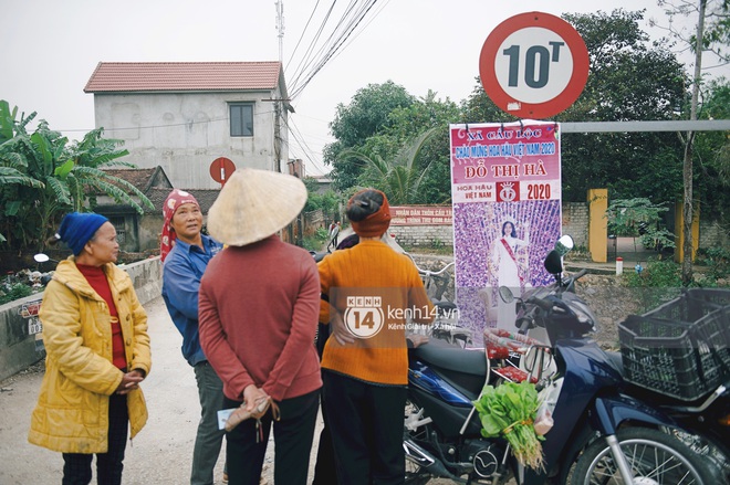 Hoa hậu Việt Nam Đỗ Thị Hà về làng: Người đẹp đeo vương miện, rạng rỡ phát biểu trước toàn thể người dân, huyện Hậu Lộc thưởng 5 triệu đồng - Ảnh 37.