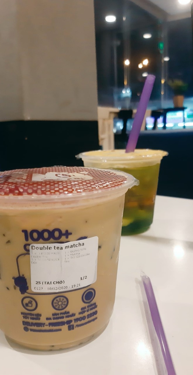 Vừa đăng b&agrave;i b&oacute;c phốt th&aacute;i độ nh&acirc;n vi&ecirc;n tiệm tr&agrave; sữa, kh&aacute;ch h&agrave;ng nhận được phản hồi cực sốc: Đ&atilde; cho th&ocirc;i việc rồi bạn ơi! - Ảnh 1.