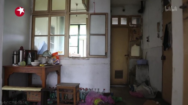 Cặp đ&ocirc;i cải tạo ng&ocirc;i nh&agrave; b&atilde;i r&aacute;c với chi ph&iacute; 35 triệu, xem ảnh before - after xong m&agrave; cho&aacute;ng to&agrave;n tập - Ảnh 2.