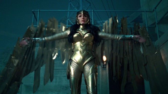 6 điều ít ai biết về Wonder Woman 1984: “Chị đẹp” tung hoành khi Aquaman còn chưa thụ thai, số tiền cát-xê khủng muốn xỉu lên xỉu xuống! - Ảnh 1.