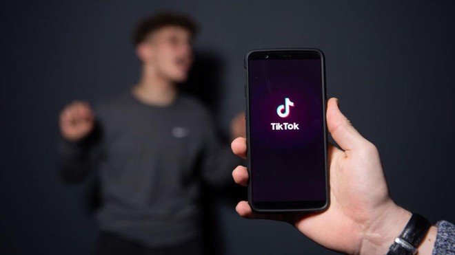 Cảnh báo: TikTok thì vui đấy, nhưng có quá nhiều cạm bẫy và những mối nguy hiểm rình rập trẻ em - Ảnh 1.