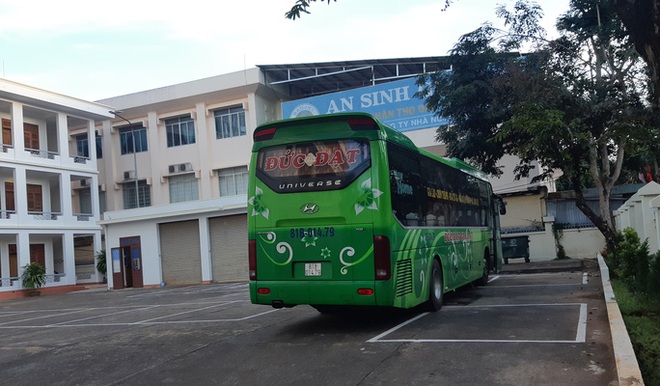 Ph&aacute;t hiện xe kh&aacute;ch chở 1,7 tấn nội tạng h&ocirc;i thối đi ti&ecirc;u thụ - Ảnh 3.