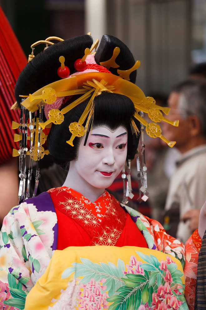 Oiran - kỹ nữ cao cấp thời Edo tại Nhật: Nhan sắc lộng lẫy, thu nhập tiền tỷ và những bí mật ít người biết - Ảnh 3.