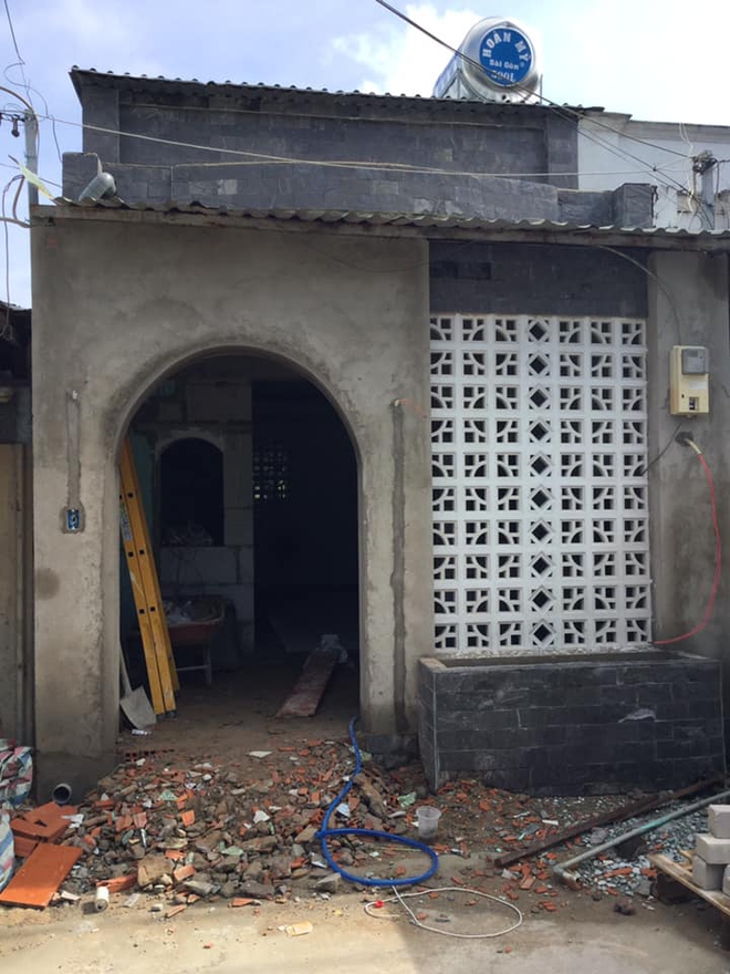 Pha cải tạo nh&agrave; cấp 4 đi v&agrave;o l&ograve;ng người, điểm nhấn chiếc cổng đ&atilde; khiến x&oacute;m l&agrave;ng đi từ ch&ecirc; bai sang ghen tị - Ảnh 12.