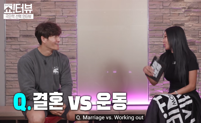 Kim Jong Kook nghiện gym tới mức n&oacute;i dối bạn g&aacute;i để trốn hẹn h&ograve;, sẽ x&acirc;y ph&ograve;ng tập ở nh&agrave; khi vợ sinh em b&eacute; - Ảnh 2.