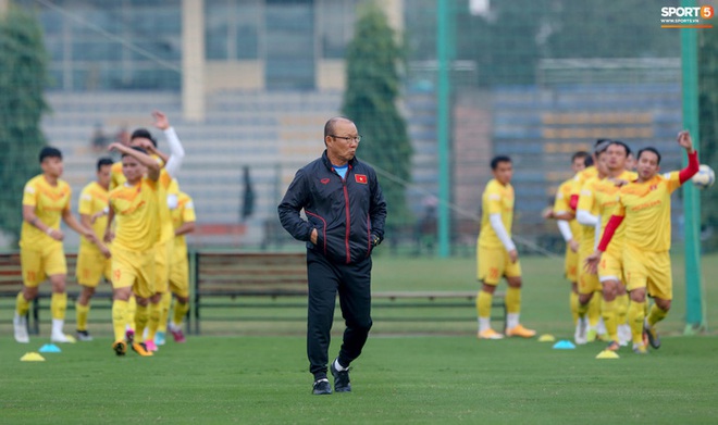 HLV Park Hang-seo: Tuyển Việt Nam có thể thua đội U22 - Ảnh 2.