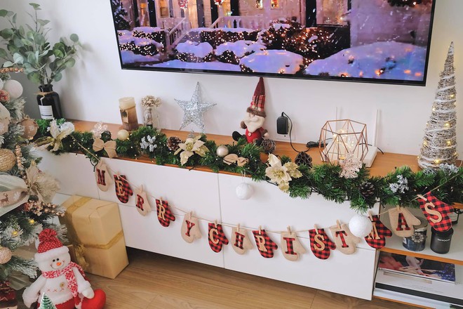 Là tín đồ của lễ Noel, cô vợ dành nguyên 1 tháng chuẩn bị, mang không khí Giáng sinh về mọi ngóc ngách - Ảnh 4. Là tín đồ của lễ Noel, cô vợ dành nguyên 1 tháng chuẩn bị, mang không khí Giáng sinh về mọi ngóc ngách - Ảnh 4.