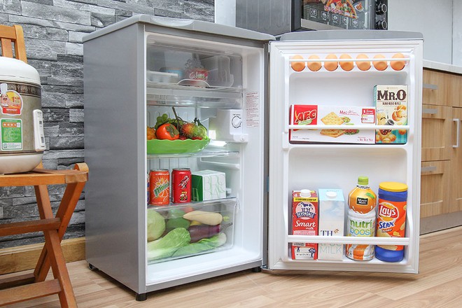 6 chiếc tủ lạnh được bình chọn nhiều nhất năm 2020: Đều sở hữu công nghệ Inverter tiết kiệm điện, phù hợp từ người độc thân tới các gia đình - Ảnh 1.