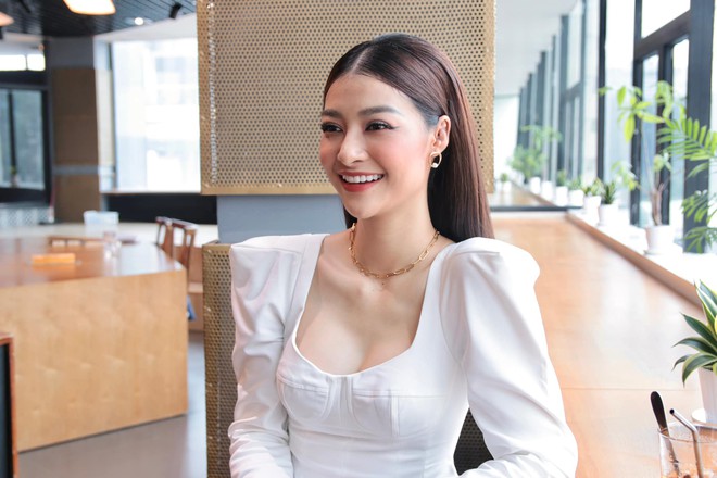 &Aacute; hậu Kiều Loan g&acirc;y cho&aacute;ng khi khoe ảnh v&ograve;ng 1 o &eacute;p, căng tr&ograve;n đến lạ giữa nghi vấn &ldquo;dao k&eacute;o&rdquo; - Ảnh 5.