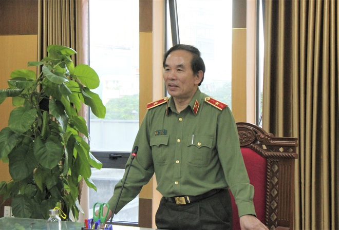 Giám đốc Công an Đà Nẵng thông tin vụ tài xế chở người nhập cảnh trái phép tự tử trong khu cách ly - Ảnh 1. Giám đốc Công an Đà Nẵng thông tin vụ tài xế chở người nhập cảnh trái phép tự tử trong khu cách ly - Ảnh 1.