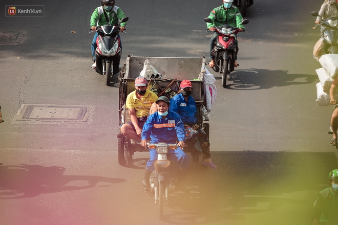 Ngắm nh&igrave;n một S&agrave;i G&ograve;n b&igrave;nh y&ecirc;n trong ng&agrave;y cuối năm 2020 - Ảnh 10.