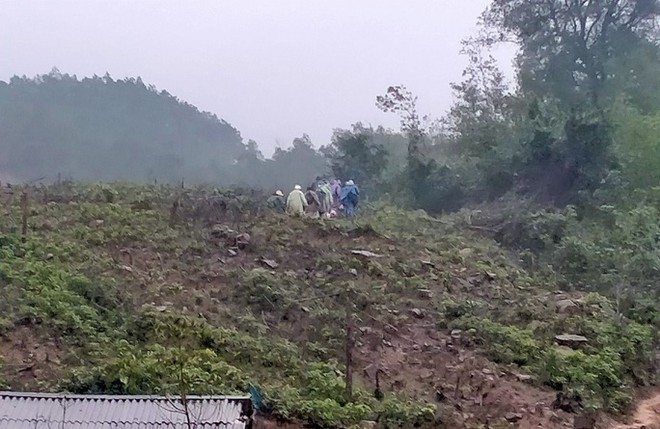 H&agrave;ng trăm người băng rừng t&igrave;m cụ &ocirc;ng 71 tuổi bị mất t&iacute;ch - Ảnh 3.