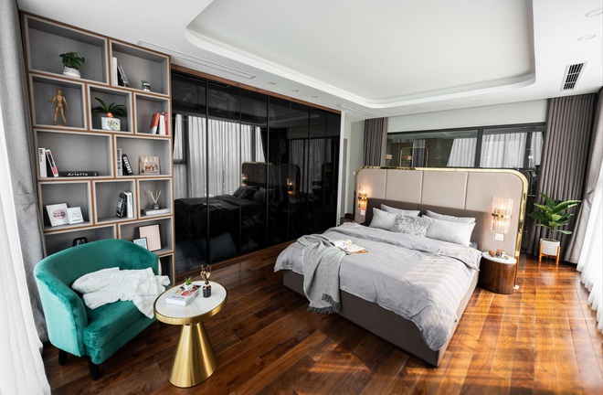 Thu&ecirc; 3 đơn vị thiết kế, decor hết 2 tỷ đồng, ng&ocirc;i nh&agrave; 150m2 c&oacute; ngay tầm nh&igrave;n &ocirc;m trọn hồ T&acirc;y - Ảnh 8.