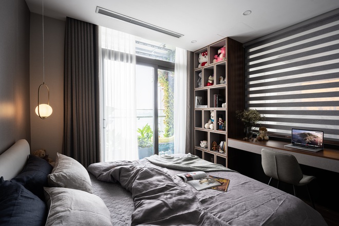 Thu&ecirc; 3 đơn vị thiết kế, decor hết 2 tỷ đồng, ng&ocirc;i nh&agrave; 150m2 c&oacute; ngay tầm nh&igrave;n &ocirc;m trọn hồ T&acirc;y - Ảnh 14.