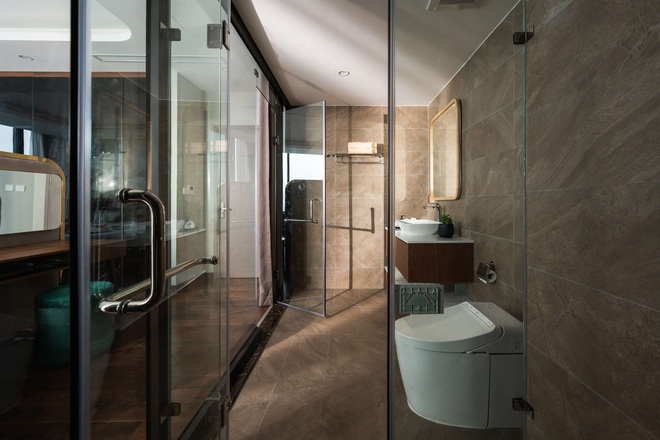 Thu&ecirc; 3 đơn vị thiết kế, decor hết 2 tỷ đồng, ng&ocirc;i nh&agrave; 150m2 c&oacute; ngay tầm nh&igrave;n &ocirc;m trọn hồ T&acirc;y - Ảnh 19.