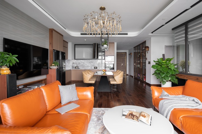 Thu&ecirc; 3 đơn vị thiết kế, decor hết 2 tỷ đồng, ng&ocirc;i nh&agrave; 150m2 c&oacute; ngay tầm nh&igrave;n &ocirc;m trọn hồ T&acirc;y - Ảnh 2.
