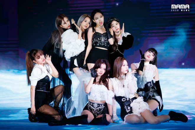 TWICE đánh úp ca khúc mới toanh tại MAMA 2020, được khen nức nở nhưng Nayeon nói luôn sự thật phũ lòng làm fan chưng hửng - Ảnh 7.