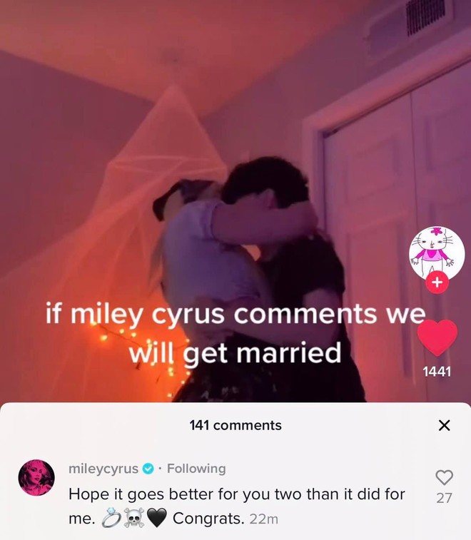 Miley Cyrus đang túc trực ngày đêm trên TikTok, comment vào tất cả video của fan và tạo luôn cơn sốt mới! - Ảnh 13.