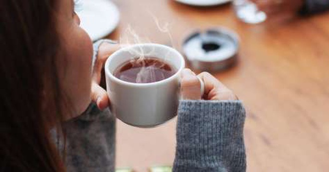 3 cách uống trà gây hại thận, hại dạ dày, thậm chí gây ung thư cho người uống, nhiều người Việt mắc phải mà không biết - Ảnh 2.
