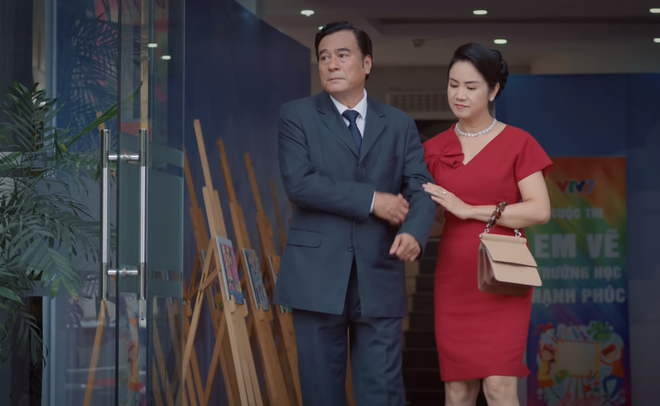 Vừa phũ đẹp Hồng Diễm, Hồng Đăng đ&atilde; t&aacute;n tỉnh em g&aacute;i người cũ ở Hướng Dương Ngược Nắng - Ảnh 1.
