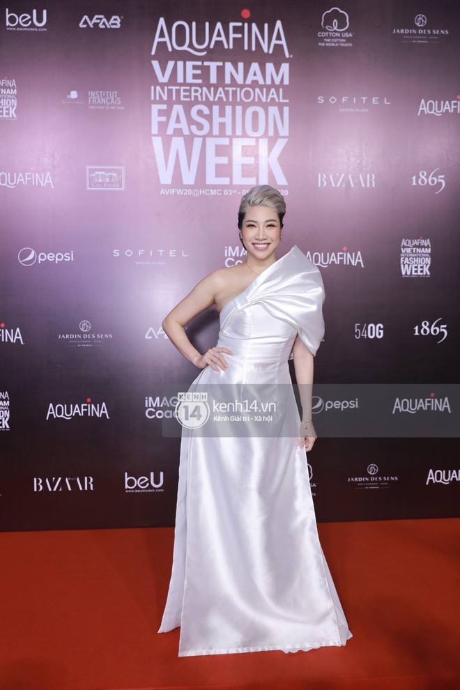 DRESS UP - Diệp Linh Châu "huỷ diệt" vòng 1, Hari Won makeup lem nhem còn Lynk Lee mặc gì thế này? - timdamdep.com 19 batch202012041852000o9a8734 16070884810621251575738 1607354130644639865742