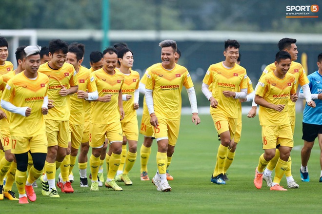 AFF Cup bị lùi sang tháng 12/2021, sau khi kết thúc SEA Games 31 - Ảnh 1.