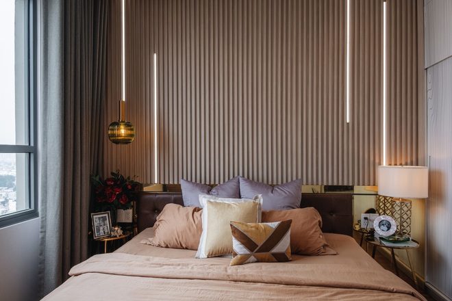 Căn hộ Mid-century Modern với tone n&acirc;u trầm cực sang, ngắm bức tường bằng g&aacute;o dừa mới thấy hết sự kỳ c&ocirc;ng - Ảnh 13.