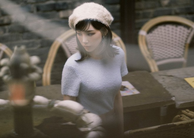 Knet kh&oacute; t&iacute;nh phải ph&aacute;t cuồng v&igrave; teaser mới của Taeyeon: T&oacute;c &ldquo;giả tr&acirc;n&rdquo; nhưng đ&atilde; c&oacute; nhan sắc b&ugrave; lại, sống mũi &ldquo;cầu trượt&rdquo; đẹp muốn xỉu - Ảnh 2.