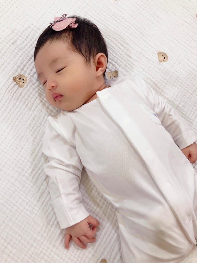 Đ&ocirc;ng Nhi tiết lộ c&aacute;ch gọi con g&aacute;i cực lầy, h&oacute;a ra dựa v&agrave;o đặc điểm cưng xỉu của b&eacute; - Ảnh 4.