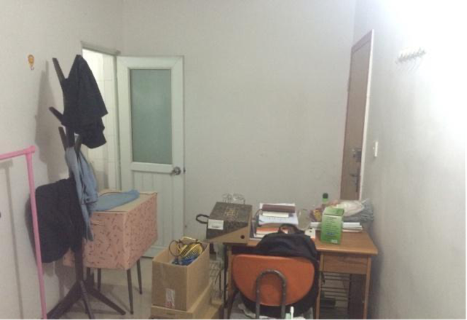 Ch&agrave;ng trai cải tạo ph&ograve;ng trọ với hơn 4 triệu, nh&igrave;n ảnh before đ&atilde; shock nhưng biết phản ứng của chủ nh&agrave; c&ograve;n shock hơn - Ảnh 2.