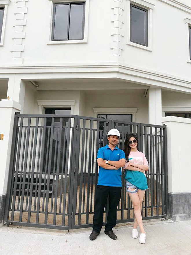Những người đẹp Việt tậu biệt thự tiền tỷ trước tuổi 30: Hương Giang, Midu, Hương Tr&agrave;m... ai gi&agrave;u hơn ai? - Ảnh 9.