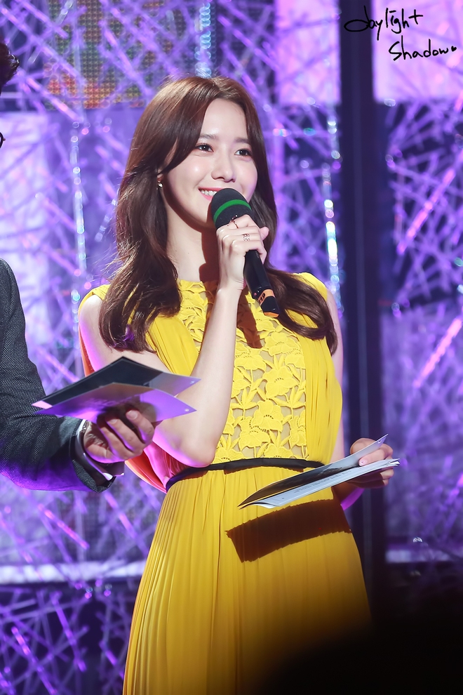 Nữ thần MBC Gayo Daejejeon gọi tên Yoona (SNSD): 5 năm liên tiếp làm MC, mỗi năm lại xinh hơn vạn phần, năm nay gây bão cả MXH - Ảnh 8.