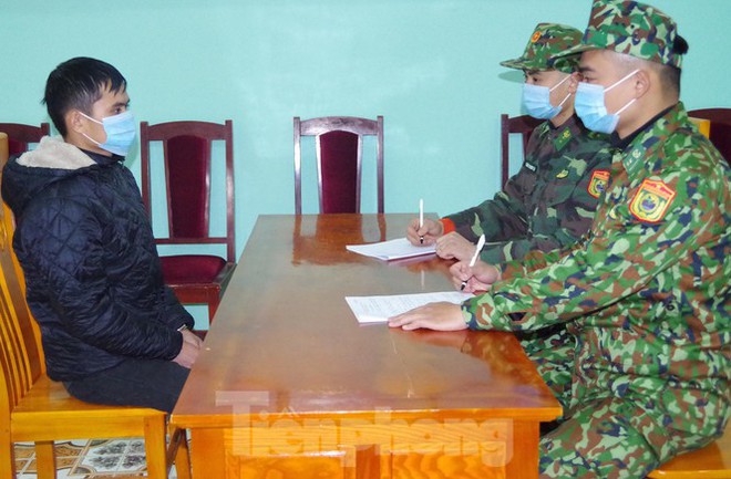 H&agrave;ng chục người men lối m&ograve;n ở Lạng Sơn nhập cảnh tr&aacute;i ph&eacute;p - Ảnh 2.