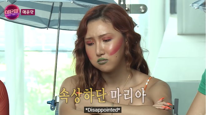 Hwasa (MAMAMOO) ăn kiêng mà tưởng đang quay mukbang, cuồng ăn đến mức suýt mất kiểm soát - Ảnh 5.