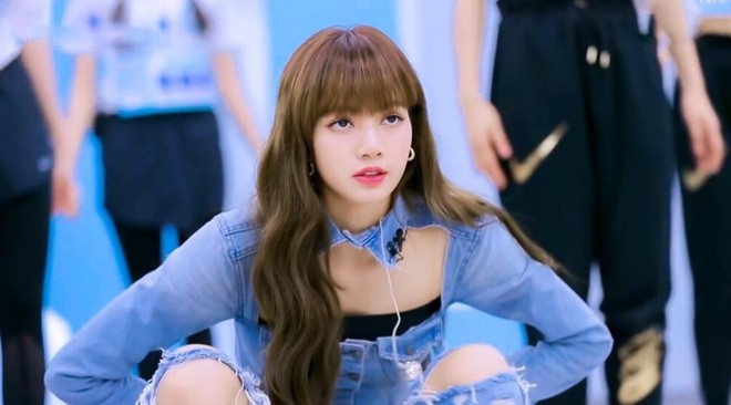 Lisa (BLACKPINK) sẽ trở lại làm huấn luyện viên cho Thanh Xuân Có Bạn 3? - Ảnh 1.