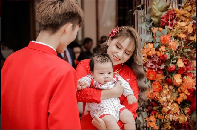 Nhìn lại làng streamer Việt năm 2020: Rình rang đám cưới khủng của Xemesis, Chim Sẻ Đi Nắng cũng bị trói chân, riêng Thảo Nari khiến nhiều fan nam tiếc nuối - Ảnh 12.