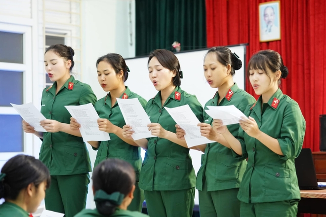 Đồng chí Sơn đòi gia nhập team tông điếc, hứa sẽ thu âm gửi cho Diệu Nhi - Ảnh 2.