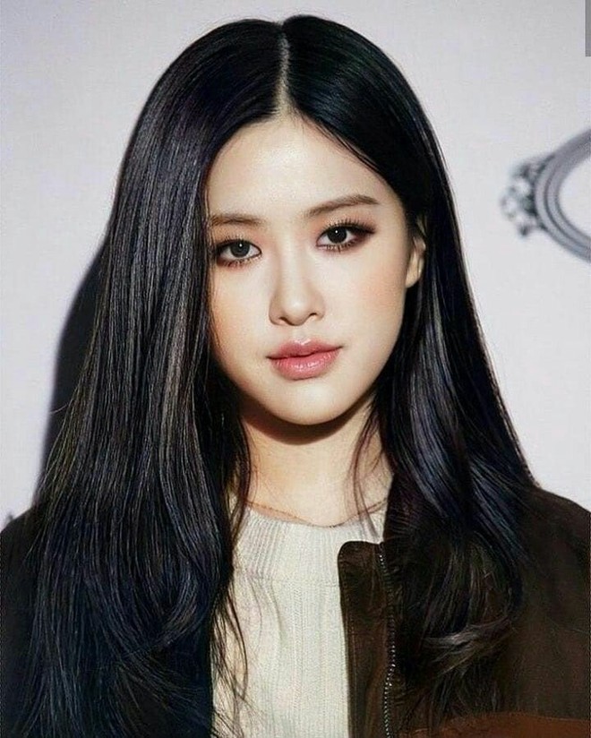 Rosé (BLACKPINK) vừa rục rịch solo, fan đã kêu gọi cô nàng để lại màu tóc này: Nhìn nhan sắc xinh đẹp hút hồn là đủ hiểu! - Ảnh 8.