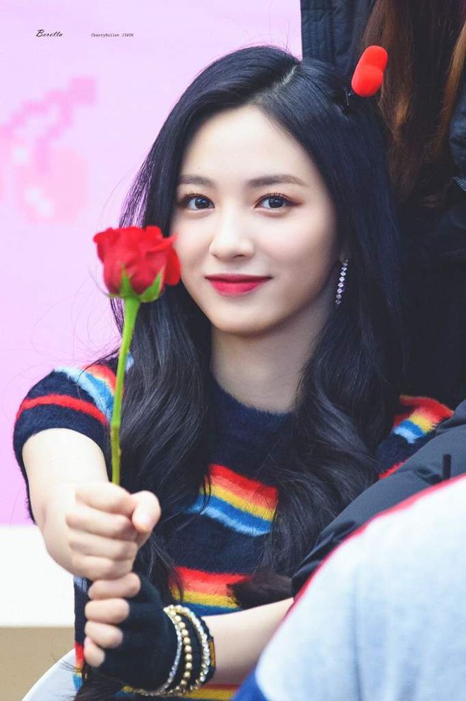 Chuyện g&igrave; xảy ra v&agrave;o năm 2000 khi to&agrave;n visual cực phẩm ra đời: 3 mỹ nh&acirc;n thế hệ mới của SM, JYP v&agrave; Cube đều c&oacute; mặt - Ảnh 29.