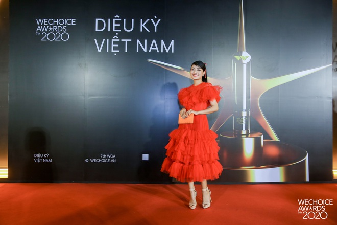 Ngắm nhan sắc và thần thái dàn mỹ nữ làng game tại thảm đỏ WeChoice Awards 2020: Xứng đáng cực phẩm! - Ảnh 12.