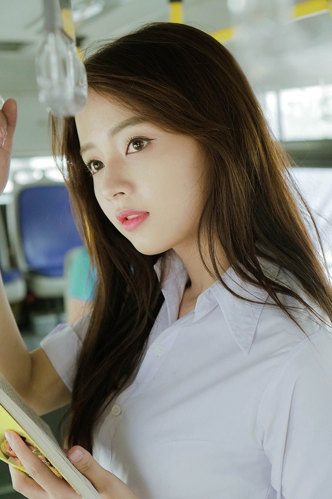 "Hot girl ảnh thẻ" huyền thoại: Đổi đời chỉ sau 1 tấm ảnh, nhan sắc hiện tại khiến ai cũng sững sờ 65