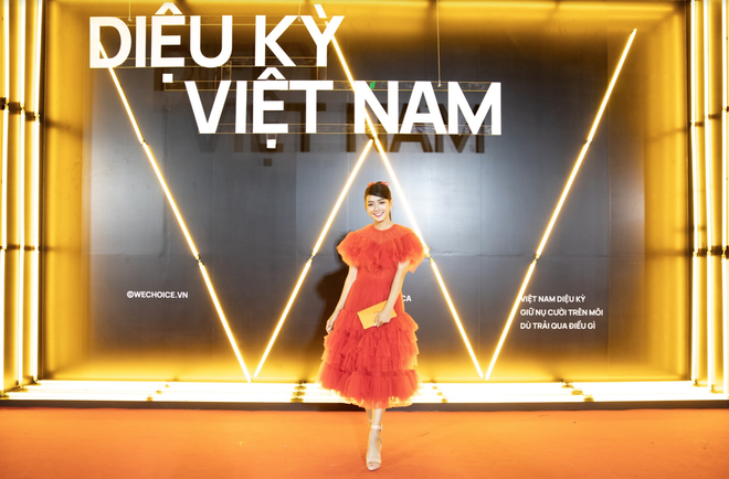 Ngắm nhan sắc và thần thái dàn mỹ nữ làng game tại thảm đỏ WeChoice Awards 2020: Xứng đáng cực phẩm! - Ảnh 11.